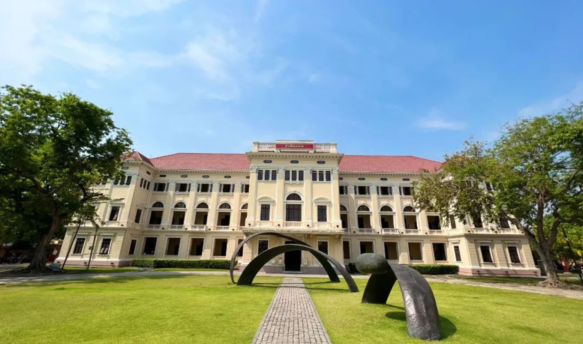 建于1782年的泰国国家博物馆，其规模在东南亚各国中是最大的